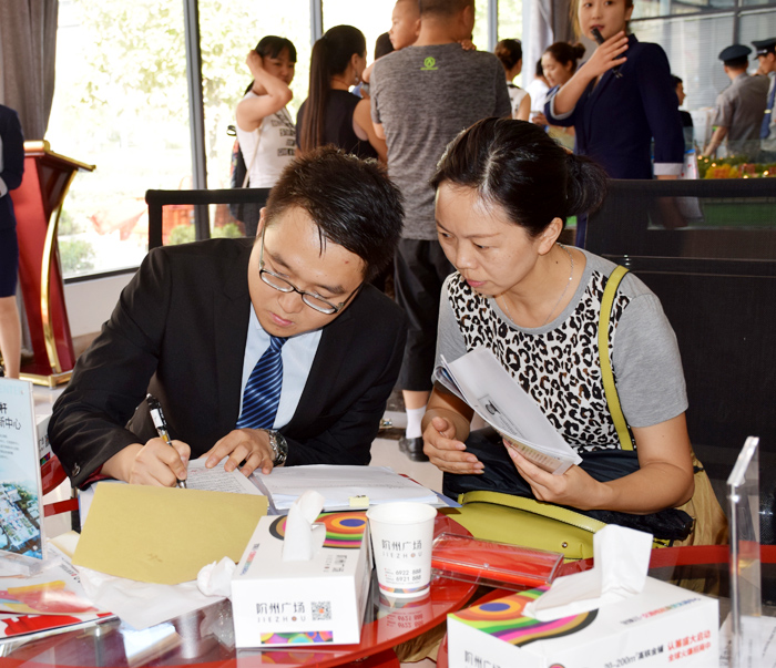 喜報(bào)！捷報(bào)！一經(jīng)推出即成隴南商業(yè)傳奇！