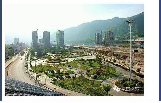 蘭渝鐵路哈達(dá)鋪火車(chē)站將于2016年底運(yùn)營(yíng)通車(chē)！