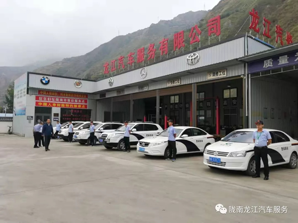 金錘鈑金，銀槍噴漆！龍江汽修值得信賴！